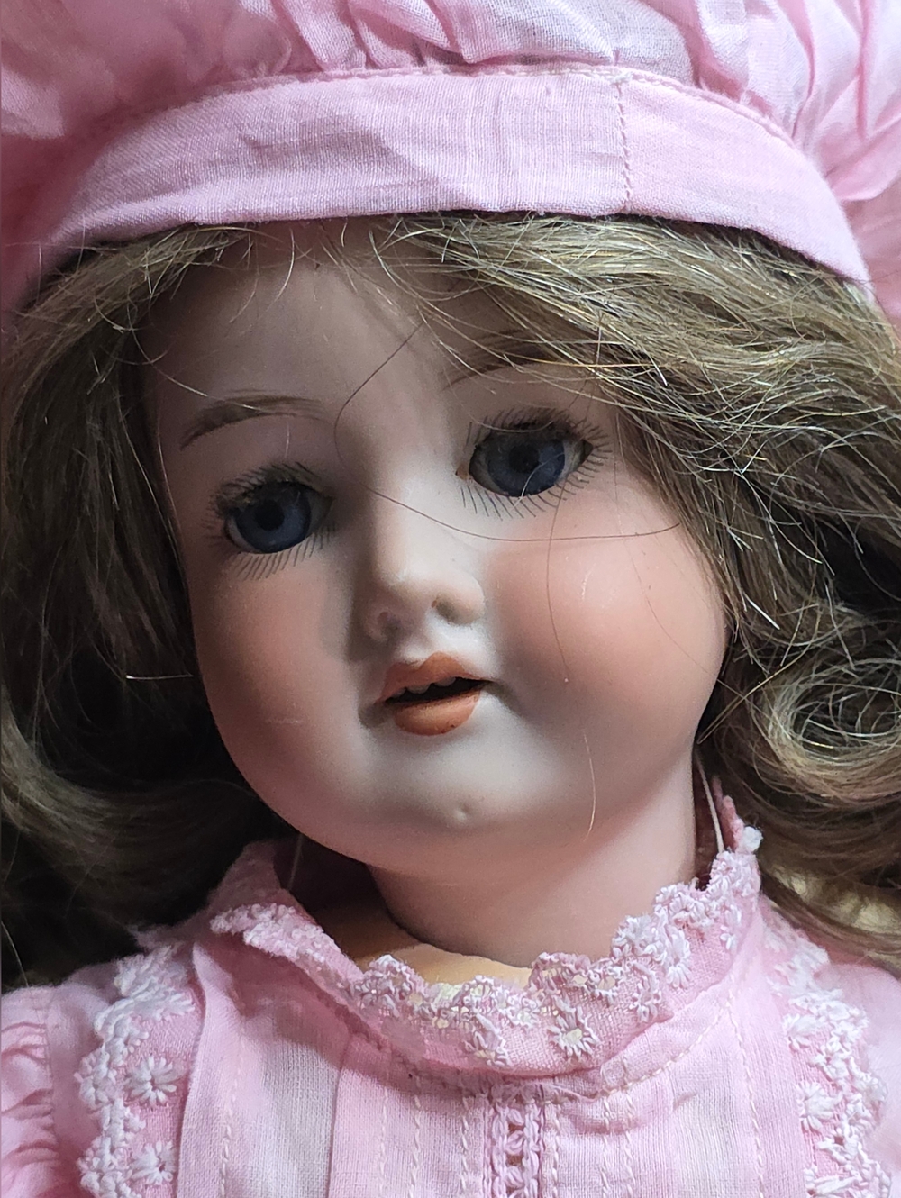 ANTIQUE SIGNED GERMAN BISQUE DOLL EXCELLENT CONDITION - Picture 3 of 15